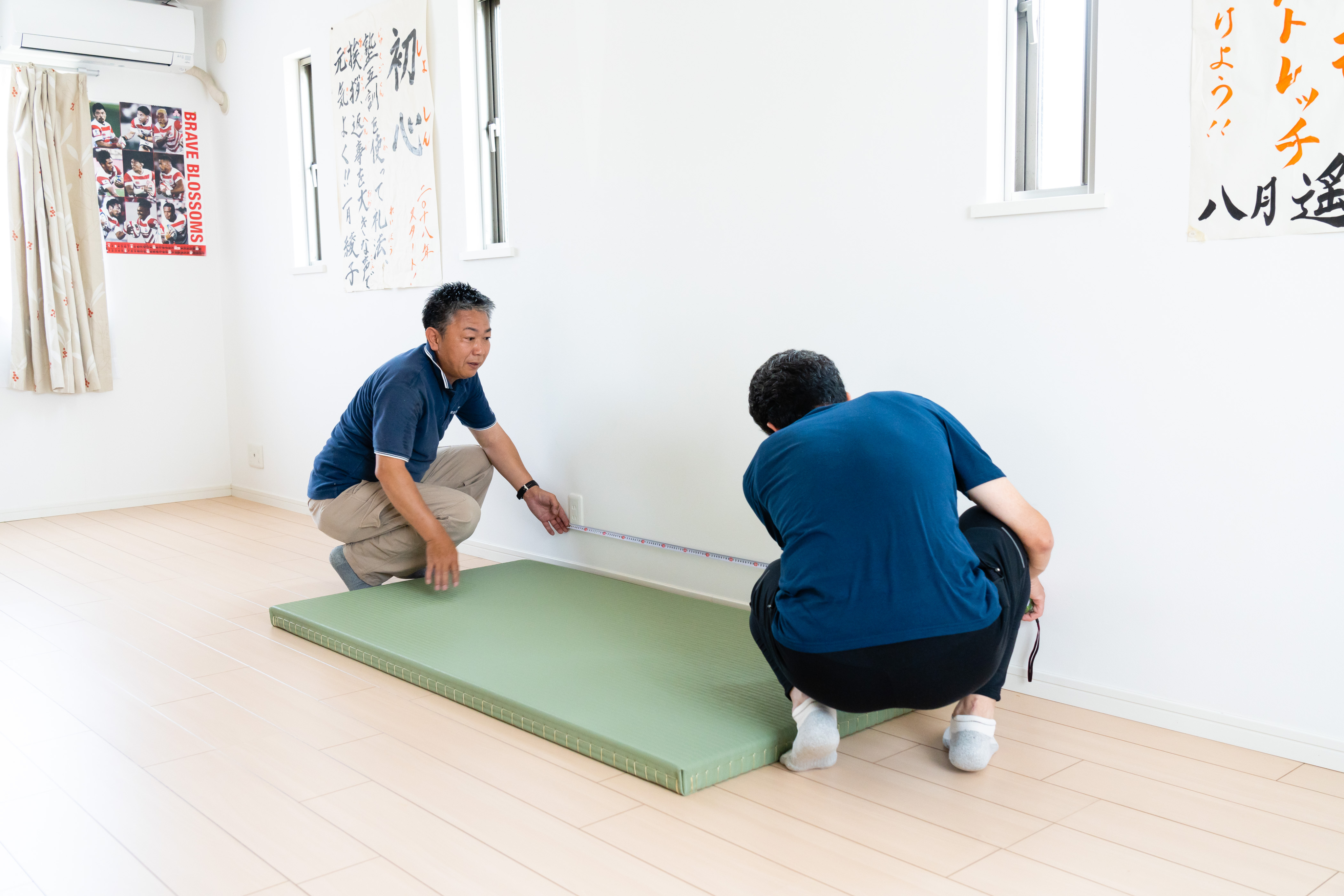 スポーツ好きの兄弟のトレーニング場所の畳設営詳細1